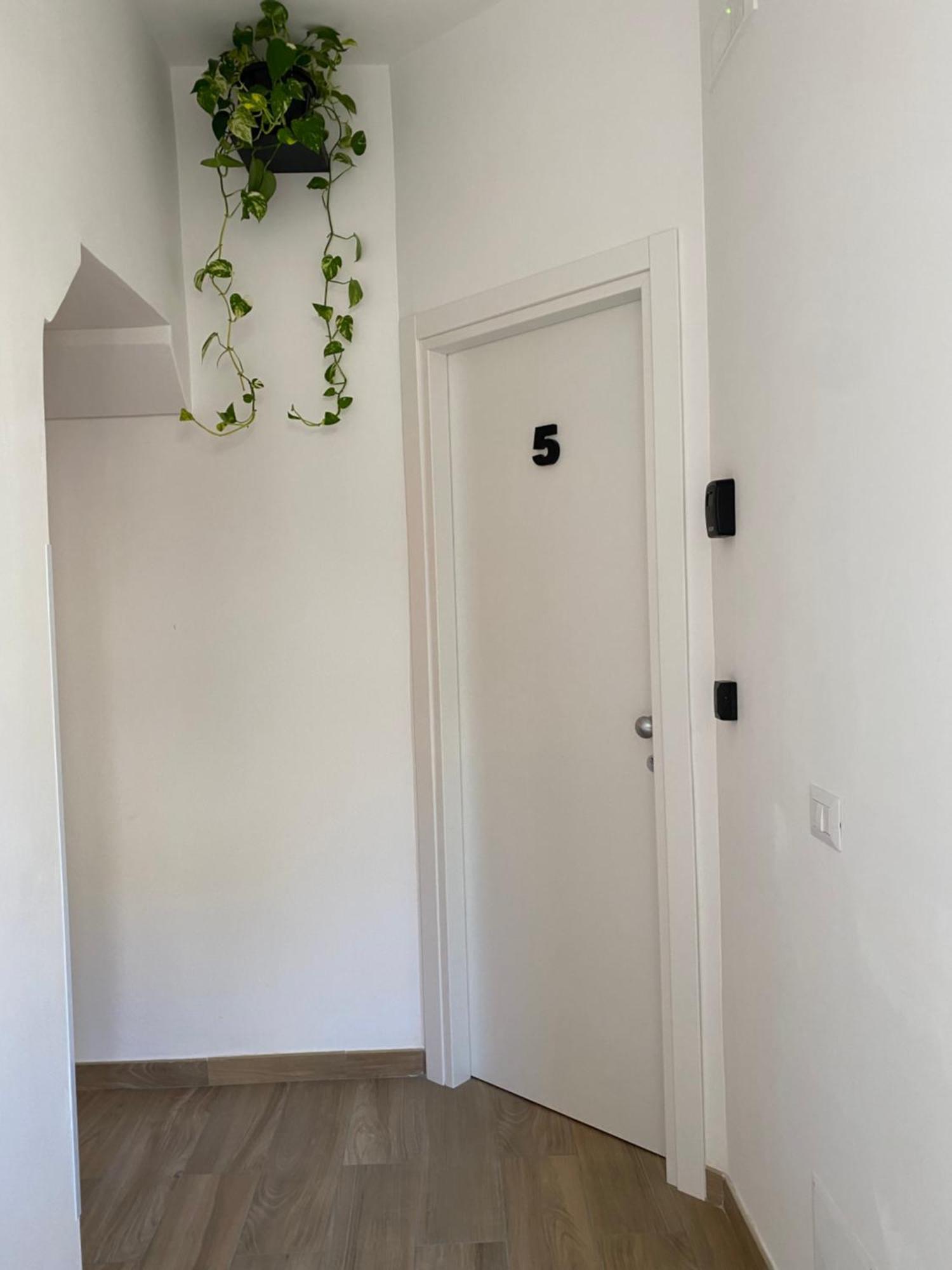 Le Camere Del Nonno Luigi Neapel Exteriör bild