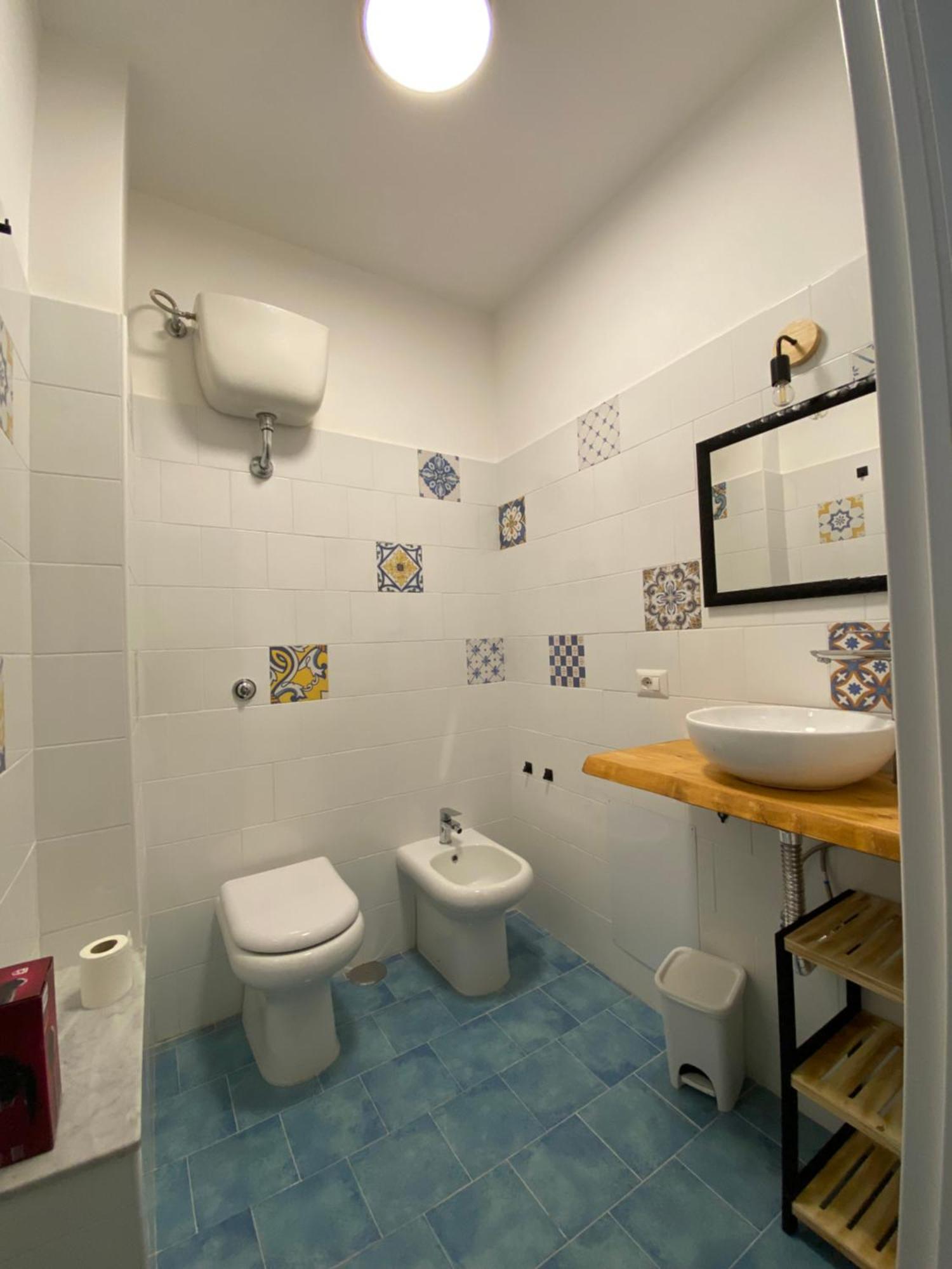 Le Camere Del Nonno Luigi Neapel Exteriör bild
